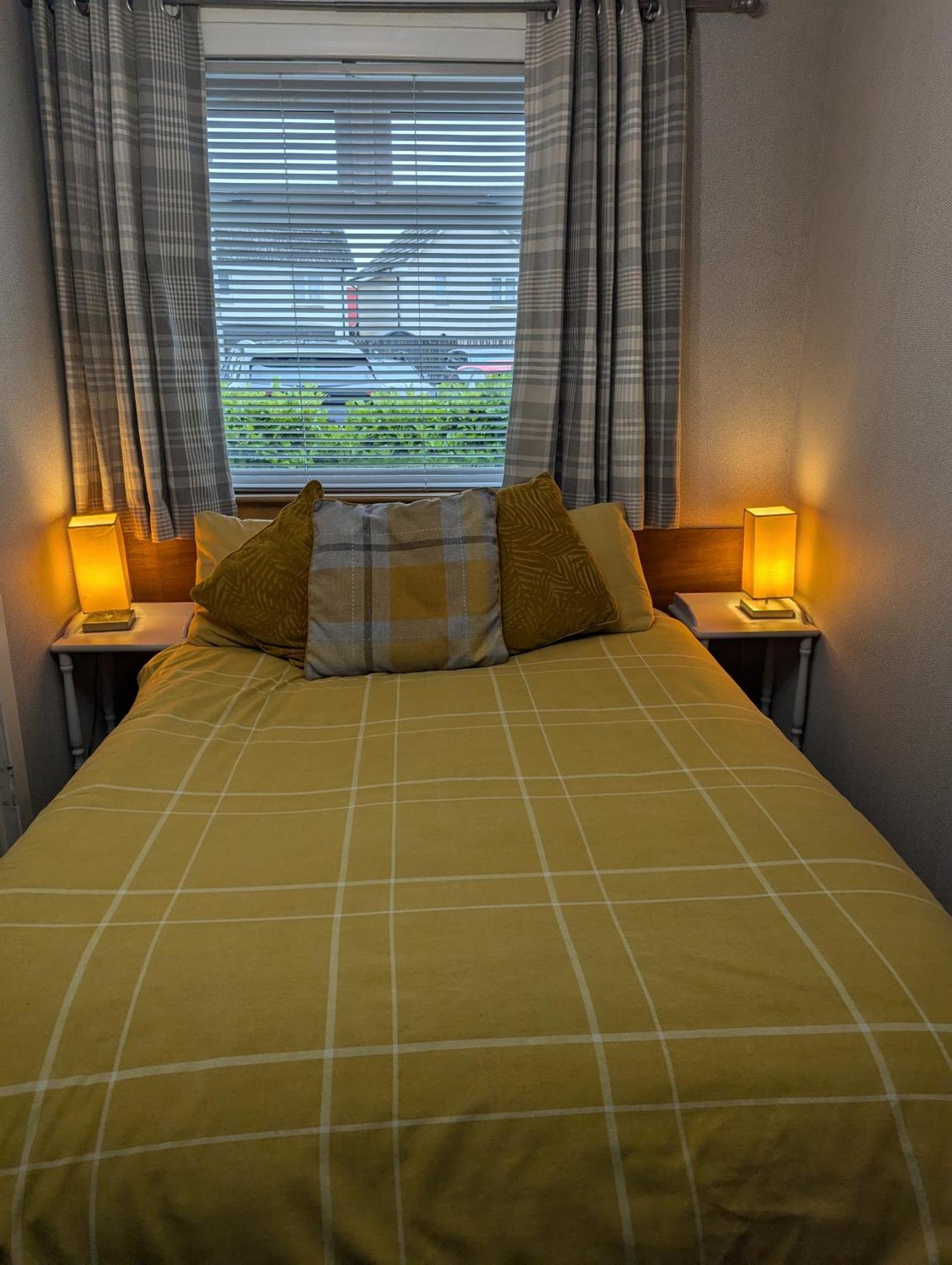 Rooms at Tarrareoch Bathgate Rum bild